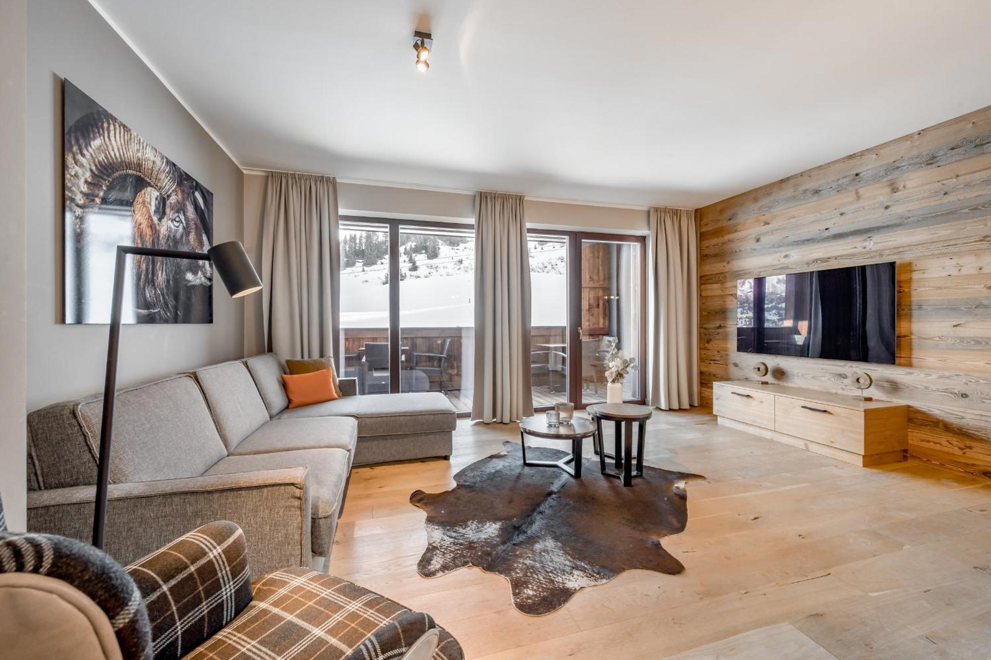 Alpenparks Hotel & Apartment Arlberg Warth Mit Pool Room photo