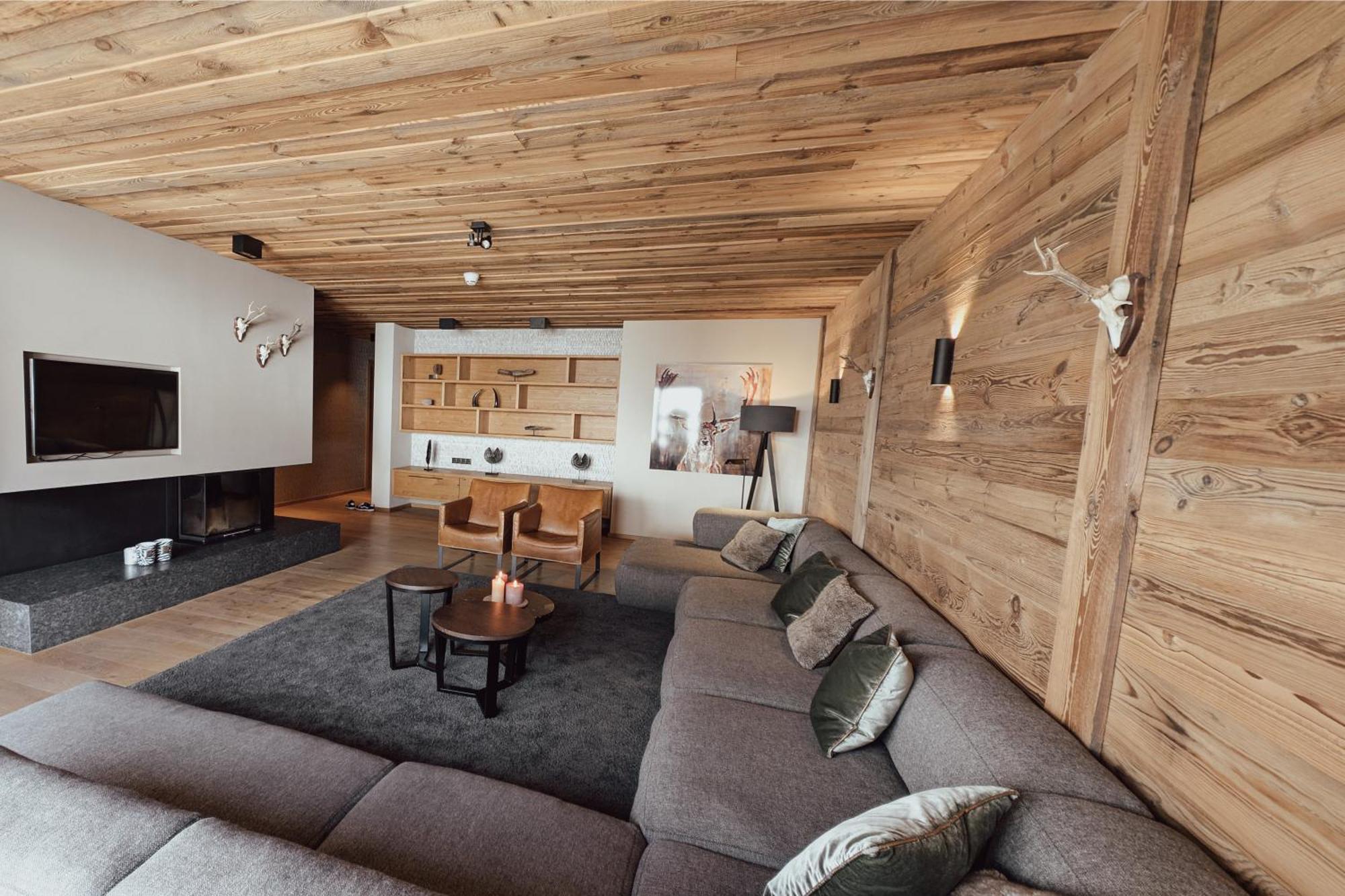 Alpenparks Hotel & Apartment Arlberg Warth Mit Pool Exterior photo